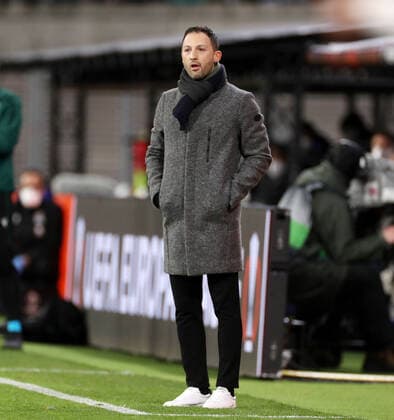 RB Leipzig - San Sebastian 17.02.2022 Leipzig, 17.02.2022, Red Bull Arena, Fussball, UEFA EURO, EM, Europameisterschaft,Fussball League, Ko Runde PlayOff, Hinspiel , RB Leipzig vs. Real Sociedad San Sebastian , Im Bild; Trainer Domenico Tedesco, RB Leipzig. , UEFA regulations prohibit any use of photographs as image sequences and or quasi-video.
