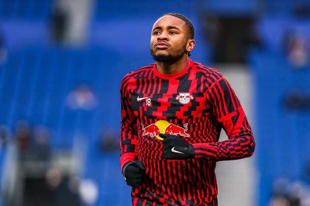 Christopher Nkunku (RB Leipzig, 18) vor dem Spiel, ESP, Real Sociedad vs. RB Leipzig, UEFA Europa League Play-Offs, Spielzeit 2021 2022, 24.02.2022, DFB DFL regulations prohibit any use of photographs as image sequences and or quasi-video., ESP, Real Sociedad vs. RB Leipzig, UEFA Europa League Play-Offs, Spielzeit 2021 2022, 24.02.2022 San Sebastian Copyright: xEibner-Pressefoto GabrielxBoiax EP_EEP