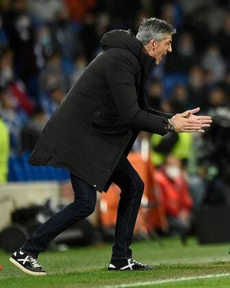 Mandatory Credit: Photo by Pressinphoto Shutterstock (12821404h) Real Sociedad head coach Imanol Alguacil Real Sociedad v RB Leipzig, UEFA Europa League 2021-2022, Round of 32, secong leg. Football, Reale Arena Stadium, San Sebastian, Spain - 24 Feb 2022 Editorial use only Real Sociedad v RB Leipzig, UEFA Europa League 2021-2022, Round of 32, secong leg. Football, Reale Arena Stadium, San Sebastian, Spain - 24 Feb 2022 Editorial use only Copyright: xPressinphoto Shutterstockx 12821404h