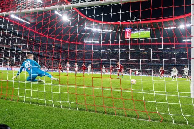 Tor zum 2:0 durch Robert Lewandowski (FC Bayern Muenchen, 09), Elfmeter, GER, FC Bayern Muenchen vs. FC Red Bull Salzburg, Fussball, Champions League, Achtelfinale, Rueckspiel, Spielzeit 2021 2022, 08.03.2022, GER, FC Bayern Muenchen vs. FC Red Bull Salzburg, Fussball, Champions League, Achtelfinale, Rueckspiel, Spielzeit 2021 2022, 08.03.2022 Muenchen Copyright: xEibner-Pressefoto SaschaxWaltherx EP_EER