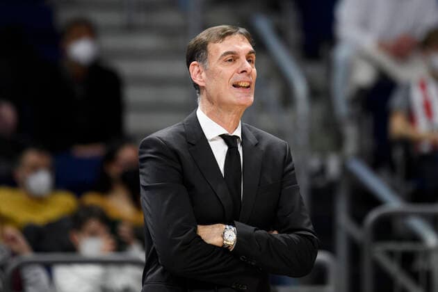 Georgios Bartzokas (Olympiakos Piraeus, Trainer), Freisteller, GER, Basketball, Alba Berlin vs Olympiakos Piraeus (Stats Turkish Airlines EuroLeague 2021 22), Saison 2021 2022, 10.03.2022, Basketball - Alba Berlin vs Olympiakos Piraeus (Stats Turkish Airlines EuroLeague 2021 22), Spiel, 10.03.2022, Berlin Copyright: xEibner-Pressefoto UwexKochx EP_UKH
