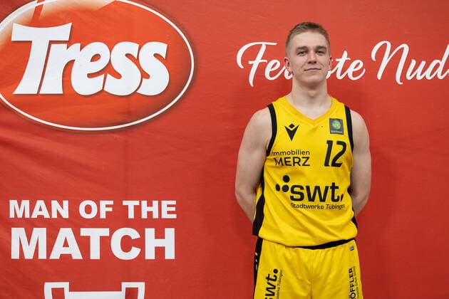 Aatu Kivimaeki (Tigers Tuebingen, 12) Tigers Tuebingen vs. VfL SparkassenStars Bochum, 2. Basketball Bundesliga, Pro A, Barmer 2 Basketball, 29. Spieltag , Spielzeit 2021 2022, 12.03.2022 Tigers Tuebingen vs. VfL SparkassenStars Bochum, 2. Basketball Bundesliga, Pro A, Barmer 2 Basketball, 29. Spieltag , Spielzeit 2021 2022, 12.03.2022 Tuebingen Copyright: xNinaxSanderx xEibnerxPressefotox EP_NSR