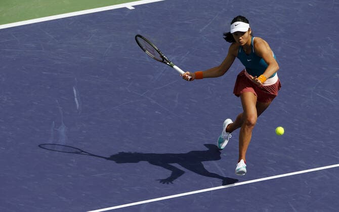 Mandatory Credit: Photo by Ella Ling Shutterstock (12845054o) Emma Raducanu of GBR in action BNP Paribas Open, Tennis, Day 5, Indian Wells Tennis Garden, California, USA - 13 Mar 2022 BNP Paribas Open, Tennis, Day 5, Indian Wells Tennis Garden, California, USA - 13 Mar 2022 Copyright: xEllaxLing Shutterstockx 12845054o