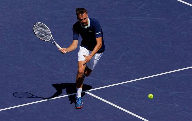 Mandatory Credit: Photo by Ella Ling Shutterstock (12845056y) Daniil Medvedev of Russia in action BNP Paribas Open, Tennis, Day 6, Indian Wells Tennis Garden, California, USA - 14 Mar 2022 BNP Paribas Open, Tennis, Day 6, Indian Wells Tennis Garden, California, USA - 14 Mar 2022 Copyright: xEllaxLing Shutterstockx 12845056y