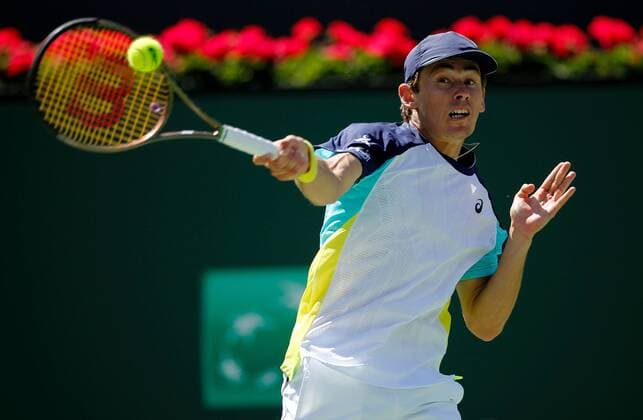 Mandatory Credit: Photo by Ella Ling Shutterstock (12845061o) Alex de Minaur of Australia in action BNP Paribas Open, Tennis, Day 8, Indian Wells Tennis Garden, California, USA - 16 Mar 2022 BNP Paribas Open, Tennis, Day 8, Indian Wells Tennis Garden, California, USA - 16 Mar 2022 Copyright: xEllaxLing Shutterstockx 12845061o