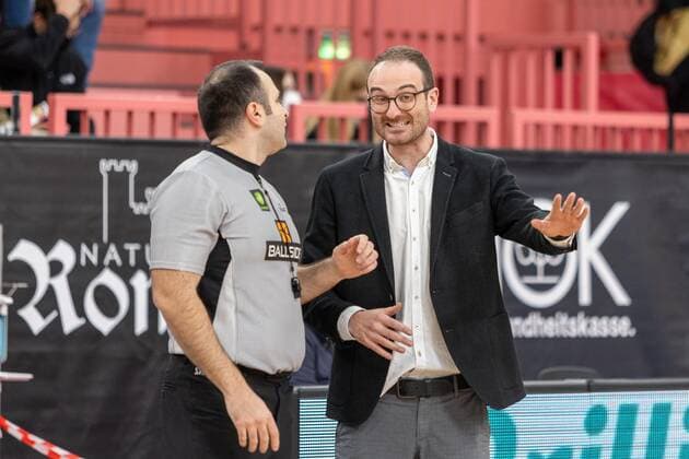 Johannes Hübner (Ehingen Urspring, Assistant Coach) Tigers Tuebingen vs. Ehingen Urspring, 2. Basketball Bundesliga, Pro A, Barmer 2 Basketball, 22. Spieltag , Spielzeit 2021 2022, 17.03.2022 Tigers Tuebingen vs. Ehingen Urspring, 2. Basketball Bundesliga, Pro A, Barmer 2 Basketball, 22. Spieltag , Spielzeit 2021 2022, 17.03.2022 Tuebingen Copyright: xNinaxSanderx xEibnerxPressefotox EP_NSR