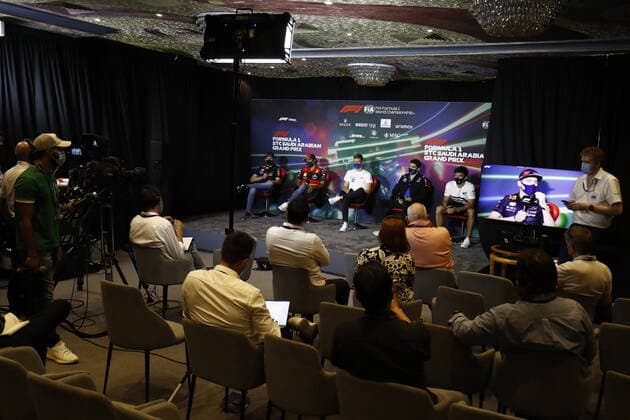 VERSTAPPEN Max (ned), Red Bull Racing RB18, SAINZ Carlos (spa), Scuderia Ferrari F1-75, SCHUMACHER Mick (ger), Haas F1 Team VF-22 Ferrari, OCON Esteban (fra), Alpine F1 Team A522, GASLY Pierre (fra), Scuderia AlphaTauri AT03, portrait during the Formula 1 STC Saudi Arabian Grand Prix 2022, 2nd round of the 2022 FIA Formula One World Championship, WM, Weltmeisterschaft on the Jeddah Corniche Circuit, from March 25 to 27, 2022 in Jeddah, Saudi Arabia - F1 - SAUDI ARABIAN GRAND PRIX 2022 DPPI Panoramic GP2202_125111_X4I4119