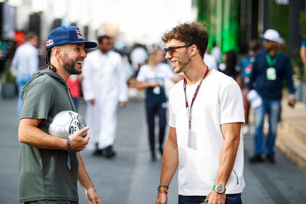 Sean Garnier, French footballer and freestyle artist, GASLY Pierre (fra), Scuderia AlphaTauri AT03, portrait during the Formula 1 STC Saudi Arabian Grand Prix 2022, 2nd round of the 2022 FIA Formula One World Championship, WM, Weltmeisterschaft on the Jeddah Corniche Circuit, from March 25 to 27, 2022 in Jeddah, Saudi Arabia - F1 - SAUDI ARABIAN GRAND PRIX 2022 - RACE DPPI Panoramic 00122007__B2_9528.JPG_