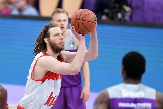 Craig Moller (s.Oliver Wuerzburg) beim Wurf , Basketball, Bundesliga, BBL, BG Goettingen - s.Oliver Baskets Wuerzburg, 27.03.2022, BG Goettingen - s.Oliver Wuerzburg, Basketball, Bundesliga, GER, BBL, 27.03.2022 Goettingen Copyright: xEibner-Pressefotox-xRolandxSippelx
