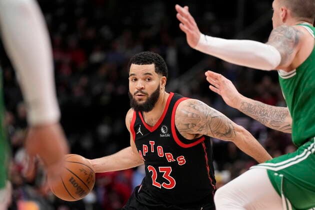 March 28, 2022, Toronto, ON, CANADA: Toronto Raptors guard Fred VanVleet (23) drives the ball down court during second half NBA, Basketball Herren, USA basketball action against the Boston Celtics, in Toronto, Monday, March 28, 2022. Celtics at Raptors NBA - ZUMAc35_ 20220328_zaf_c35_074 Copyright: xFrankxGunnx
