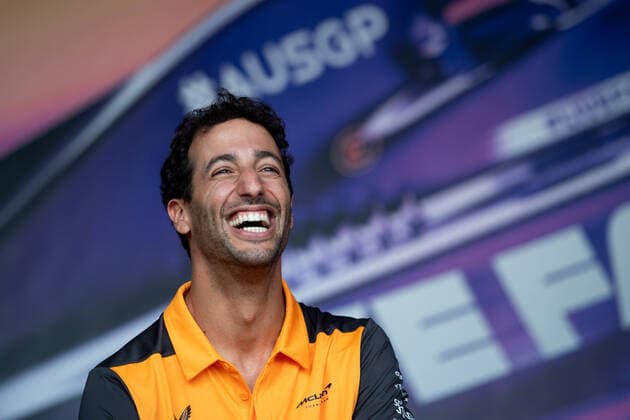 Daniel Ricciardo (AUS, McLaren F1 Team 3) auf der Buehne in der Fan Zone, AUS, Formel 1 Grand Prix von Australien, Albert Park Circuit Melbourne, Qualifying Day, 09.04.2022 AUS, Formel 1 Grand Prix von Australien, Albert Park Circuit Melbourne, Qualifying Day, 09.04.2022 Copyright: xEibner Memmlerx EP_MMR