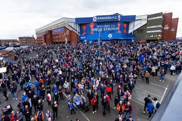 Mandatory Credit: Photo by Luke Nickerson Rangers FC Shutterstock (12894538aj) Rangers fans outside Ibrox Rangers v Braga, UEFA Europa League, Quarter Final, Second Leg, Football, Ibrox Stadium, Glasgow, UK - 14 Apr 2022 Rangers v Braga, UEFA Europa League, Quarter Final, Second Leg, Football, Ibrox Stadium, Glasgow, UK - 14 Apr 2022 Copyright: xLukexNickerson RangersxFC Shutterstockx 12894538aj