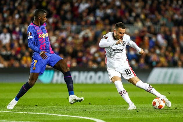 Filip Kostic (Eintracht Frankfurt, 10) im Zweikampf gegen Ousmane Dembele FC Barcelona, Barca 7), ESP, FC Barcelona vs. Eintracht Frankfurt, Europa League - Viertelfinale, Spielzeit 2021 2022, 14.04.2022, DFB DFL regulations prohibit any use of photographs as image sequences and or quasi-video., ESP, FC Barcelona vs. Eintracht Frankfurt, Europa League - Viertelfinale, Spielzeit 2021 2022, 14.04.2022 Barcelona Copyright: xEibner-Pressefoto BoiaxGabrielx EP_EEP