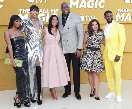 Los Angeles Premiere Of Apple s They Call Me Magic Elisa Johnson, EJ Johnson, Cookie Johnson, Magic Johnson, Lisa Johnson and Andre Johnson arrive at the Los Angeles Premiere Of Apple s They Call Me Magic held at the Regency Village Theatre on April 14, 2022 in Westwood, Los Angeles, California, United States. Regency Village Theatre, Westwood, Los Angeles, California California United States Copyright: xImagexPressxAgencyx originalFilename:0155767806st.jpg