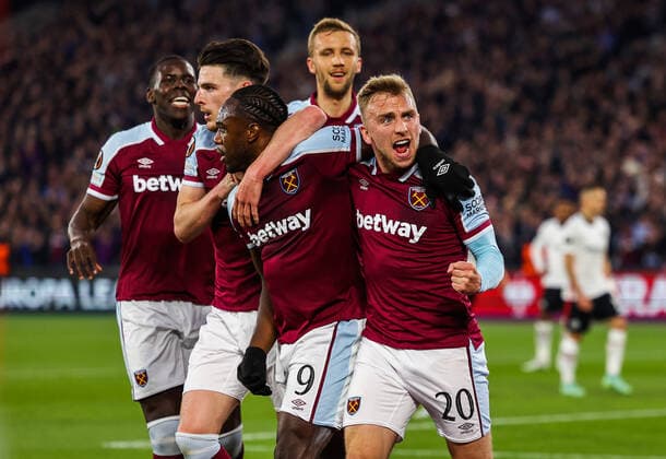 Mandatory Credit: Photo by Simon Dael Shutterstock (12914205ax) Michail Antonio of West Ham United celebrates scoring the equalising goal 1-1 West Ham United v Eintracht Frankfurt, UEFA Europa League, Semi-Final, First Leg, Football, The London Stadium, London, UK - 28 Apr 2022 EDITORIAL USE ONLY No use with unauthorised audio, video, data, fixture lists, club league logos or live services. Online in-match use limited to 120 images, no video emulation. No use in betting, games or single club league player publications. West Ham United v Eintracht Frankfurt, UEFA Europa League, Semi-Final, First Leg, Football, The London Stadium, London, UK - 28 Apr 2022 EDITORIAL USE ONLY No use with unauthorised audio, video, data, fixture lists, club league logos or live services. Online in-match use limited to 120 images, no video emulation. No use in betting, games or single club league player publications. Copyright: xSimonxDael Shutterstockx 12914205ax