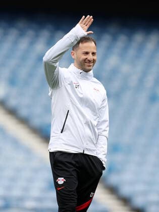RB Leipzig - Training 04.05.2022 Glasgow, 04.05.2022, Ibrox Stadium, Fussball, UEFA Europa League, Matchday-1, Training RB Leipzig vor dem Halbfinale , RB Leipzig vs. Rangers FC Glasgow , Im Bild; Trainer Domenico Tedesco, RB Leipzig , UEFA regulations prohibit any use of photographs as image sequences and or quasi-video.
