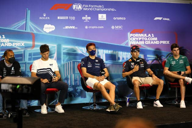 (L to R): Lewis Hamilton (GBR) Mercedes AMG F1; Pierre Gasly (FRA) AlphaTauri; Alexander Albon (THA) Williams Racing; Sergio Perez (MEX) Red Bull Racing; and Lance Stroll (CDN) Aston Martin F1 Team, in the FIA press conference, PK, Pressekonferenz during the Formula 1 Crypto.com Miami Grand Prix 2022, 5th round of the 2022 FIA Formula One World Championship, WM, Weltmeisterschaft on the Miami International Autodrome, from May 6 to 8, 2022 in Miami Gardens, Florida, United States of America - F1 - MIAMI GRAND PRIX 2022 DPPI Panoramic B40X5121