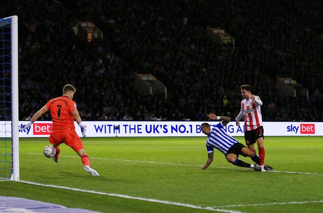 Mandatory Credit: Photo by Matt West Shutterstock (12931767ae) Patrick Roberts of Sunderland scores a goal to make it 1-1 Sheffield Wednesday v Sunderland, EFL Sky Bet League One, Play-off Semi Final, Second Leg, Football, Hillsborough, Sheffield, UK - 09 May 2022 EDITORIAL USE ONLY No use with unauthorised audio, video, data, fixture lists, club league logos or live services. Online in-match use limited to 120 images, no video emulation. No use in betting, games or single club league player publications. Sheffield Wednesday v Sunderland, EFL Sky Bet League One, Play-off Semi Final, Second Leg, Football, Hillsborough, Sheffield, UK - 09 May 2022 EDITORIAL USE ONLY No use with unauthorised audio, video, data, fixture lists, club league logos or live services. Online in-match use limited to 120 images, no video emulation. No use in betting, games or single club league player publications. Copyright: xMattxWest Shutterstockx 12931767ae