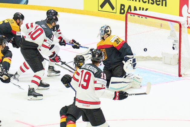 Nicolas Roy Nr. 10 of Canada scores, shoots goal , Tor, Treffer, Torschuss, 1-3, goalie Philipp GRUBAUER Goalie Nr.30 of Germany in the match GERMANY - CANADA IIHF Ice hockey, Eishockey World Championship, WM, Weltmeisterschaft Group B in Helsinki, Finland, May 13, 2022, Season 2021 2022