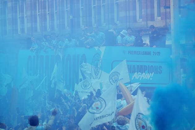 Mandatory Credit: Photo by Paul Greenwood Shutterstock (12952148s) A general view of the Manchester City bus parade through Manchester City centre to celebrate winning the Premier League Manchester City Trophy Parade, Premier League, Football, Manchester, UK - 23 May 2022 EDITORIAL USE ONLY No use with unauthorised audio, video, data, fixture lists, club league logos or live services. Online in-match use limited to 120 images, no video emulation. No use in betting, games or single club league player publications. Manchester City Trophy Parade, Premier League, Football, Manchester, UK - 23 May 2022 EDITORIAL USE ONLY No use with unauthorised audio, video, data, fixture lists, club league logos or live services. Online in-match use limited to 120 images, no video emulation. No use in betting, games or single club league player publications. Copyright: xPaulxGreenwood Shutterstockx 12952148s