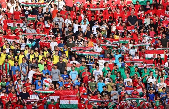 Budapest, Hungary, 4th June 2022. A crowd full of school children despite a UEFA order for the stadium to be closed because of racist abuse from fans during Euro 2020. Children are in attendance for the game due to a loophole in UEFA s rules, which state that children under the age of 14 from schools and or football academies can be invited to the match free of charge during the UEFA Nations League match at Puskas Arena, Budapest. Picture credit should read: David Klein Sportimage during the UEFA Nations League match at Puskas Arena, Budapest. Picture credit should read: David Klein Sportimage EDITORIAL USE ONLY. No use with unauthorised audio, video, data, fixture lists, club league logos or live services. Online in-match use limited to 120 images, no video emulation. No use in betting, games or single club league player publications. SPI-1726-0038