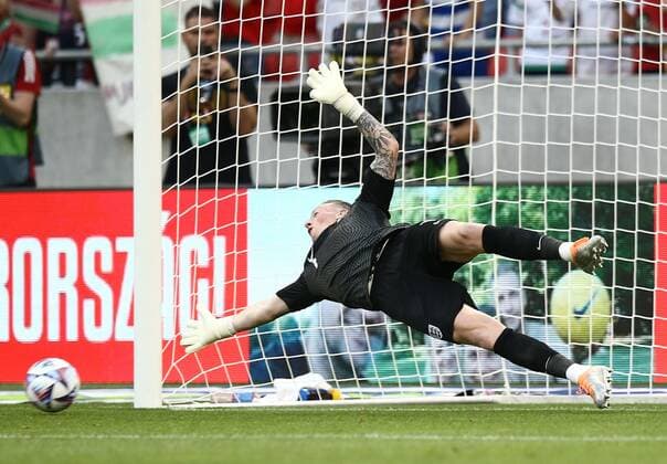 Mandatory Credit: Photo by Michael Zemanek Shutterstock (12965167ap) Jordan Pickford of England concedes 1st goal from penalty spot Hungary v England, UEFA Nations League, Group C, International Football, Puskas Arena Park, Budapest, Hungary - 04 Jun 2022 Hungary v England, UEFA Nations League, Group C, International Football, Puskas Arena Park, Budapest, Hungary - 04 Jun 2022 Copyright: xMichaelxZemanek Shutterstockx 12965167ap