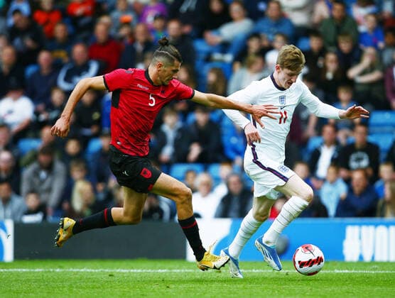Mandatory Credit: Photo by Matt West Shutterstock (12975306m) Anthony Gordon of England and Adolf Selmani of Albania England U21, U 21 v Albania U21, UEFA U21 European Championship, EM, Europameisterschaft 2023 Qualifying, Group G, International Football, Technique Stadium, Chesterfield, UK - 07 Jun 2022 EDITORIAL USE ONLY No use with unauthorised audio, video, data, fixture lists, club league logos or live services. Online in-match use limited to 120 images, no video emulation. No use in betting, games or single club league player publications. England U21 v Albania U21, UEFA U21 European Championship 2023 Qualifying, Group G, International Football, Technique Stadium, Chesterfield, UK - 07 Jun 2022 EDITORIAL USE ONLY No use with unauthorised audio, video, data, fixture lists, club league logos or live services. Online in-match use limited to 120 images, no video emulation. No use in betting, games or single club league player publications. Copyright: xMattxWest Shutterstockx 12975306m