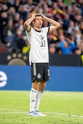 Thomas Mueller (Deutschland, 13), ist enttäuscht enttaeuscht, unzufrieden ,negative Emotionen, GER, Deutschland Germany vs. England, Fussball, Laenderspiel, UEFA Nations League Division A, Gruppe 3, 2022 2023, 07.06.2022, DFB DFL regulations prohibit any use of photographs as image sequences and or quasi-video., GER, Deutschland Germany vs. England, Fussball, Laenderspiel, UEFA Nations League Division A, Gruppe 3, 2022 2023, 07.06.2022 Muenchen Copyright: xEibner-Pressefoto SaschaxWaltherx EP_EER