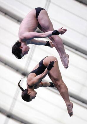 June 12, 2022, Calgary, AB, CANADA: CanadaöÄÃ s Katelyn Fung, left, and Matt Cullen compete in the FINA Diving Grand Prix Mixed 10m Synchro Finals in Calgary, Alta., Sunday, June 12, 2022. Katelyn Fung, Matt Cullen, - ZUMAc35_ 20220612_zaf_c35_056 Copyright: xJeffxMcintoshx