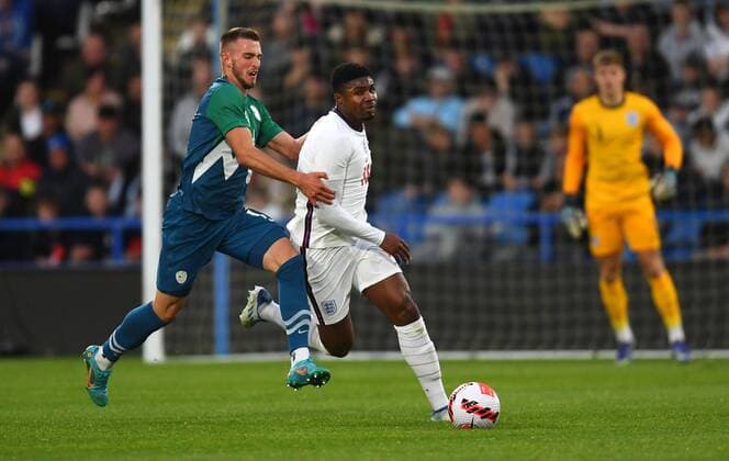 Mandatory Credit: Photo by Anna Gowthorpe Shutterstock (12983338n) David Flakus of Slovenia and Ben Johnson of England England U21, U 21 v Slovenia U21, UEFA U21 European Championship, EM, Europameisterschaft 2023 Qualifying, Group G, International Football, John Smith s Stadium, Huddersfield, UK - 13 Jun 2022 EDITORIAL USE ONLY No use with unauthorised audio, video, data, fixture lists, club league logos or live services. Online in-match use limited to 120 images, no video emulation. No use in betting, games or single club league player publications. England U21 v Slovenia U21, UEFA U21 European Championship 2023 Qualifying, Group G, International Football, John Smith s Stadium, Huddersfield, UK - 13 Jun 2022 EDITORIAL USE ONLY No use with unauthorised audio, video, data, fixture lists, club league logos or live services. Online in-match use limited to 120 images, no video emulation. No use in betting, games or single club league player publications. Copyright: xAnnaxGowthorpe Shutterstockx 12983338n