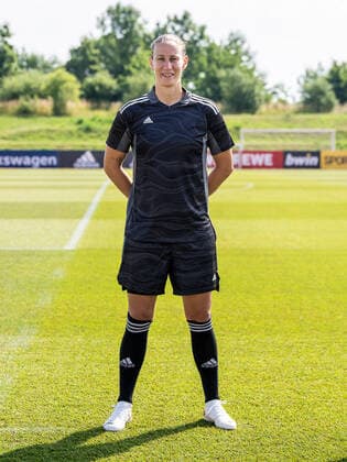 Ann-Katrin Berger, Deutschland, Nationalmannschaft, Mannschaftsshooting, Fussball, Frauen, 16.06.2022 Deutschland, Nationalmannschaft, Mannschaftsshooting, Fussball, Frauen, 16.06.2022 Nuernberg Copyright: xMichaelxSchmidt Eibner-Pressefotx EP_MST