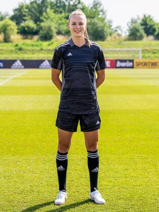Merle Frohms, Deutschland, Nationalmannschaft, Mannschaftsshooting, Fussball, Frauen, 16.06.2022 Deutschland, Nationalmannschaft, Mannschaftsshooting, Fussball, Frauen, 16.06.2022 Nuernberg Copyright: xMichaelxSchmidt Eibner-Pressefotx EP_MST