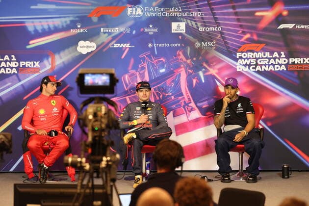 SAINZ Carlos (spa), Scuderia Ferrari F1-75, portrait VERSTAPPEN Max (ned), Red Bull Racing RB18, portrait HAMILTON Lewis (gbr), Mercedes AMG F1 Team W13, portrait press conference, PK, Pressekonferenz during the Formula 1 AWS Grand Prix du Canada 2022, 9th round of the 2022 FIA Formula One World Championship, WM, Weltmeisterschaft on the Circuit Gilles Villeneuve, from June 17 to 19, 2022 in Montreal, Canada - F1 - CANADIAN GRAND PRIX 2022 - RACE DPPI Panoramic G00D4883