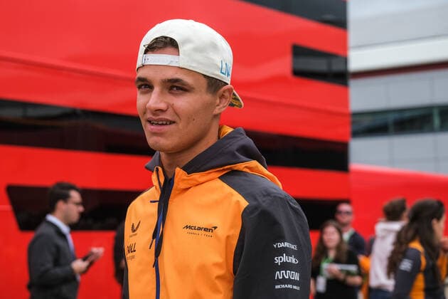 Lando Norris (UK, McLaren F1 Team 4) im Paddock, Großer Preis von Großbritannien, Silverstone, Motorsport, Formel 1, Großer Preis von Großbritannien, Silverstone, Motorsport, Formel 1, Foto: Knab Eibner Towcester Copyright: xEibner-Pressefotox