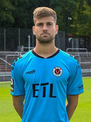 Ben Voll; Viktoria Koeln. Viktoria Koeln, 3. Bundesliga, Fussball, Portraettermin 2022 23, Portraet, Saison 2022 2023, 08.07.2022 Viktoria Koeln, 3. Bundesliga, Fussball, Portraettermin 2022 2023, Portraet, Saison 2022 2023, 08.07.2022 Koeln Copyright: xEibner-Pressefotox EP_THR