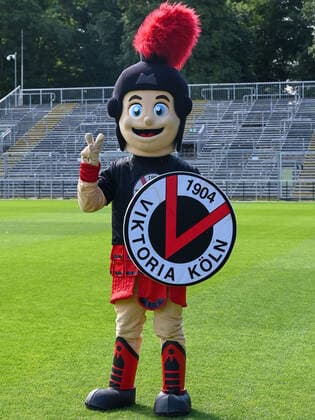Maskottchen Viktoria Koeln. Viktoria Koeln, 3. Bundesliga, Fussball, Portraettermin 2022 23, Portraet, Saison 2022 2023, 08.07.2022 Viktoria Koeln, 3. Bundesliga, Fussball, Portraettermin 2022 2023, Portraet, Saison 2022 2023, 08.07.2022 Koeln Copyright: xEibner-Pressefotox EP_THR
