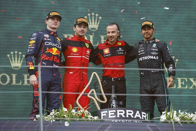LECLERC Charles (mco), Scuderia Ferrari F1-75, portrait celebration victory podium VERSTAPPEN Max (ned), Red Bull Racing RB18, portrait HAMILTON Lewis (gbr), Mercedes AMG F1 Team W13, portrait during the Formula 1 Rolex Grosser Preis Von Osterreich 2022, 2022 Austrian Grand Prix, 11th round of the 2022 FIA Formula One World Championship, WM, Weltmeisterschaft from July 8 to 10, 2022 on the Red Bull Ring, in Spielberg, Austria - F1 - AUSTRIAN GRAND PRIX 2022 - RACE DPPI Panoramic 00122027__R3_4539