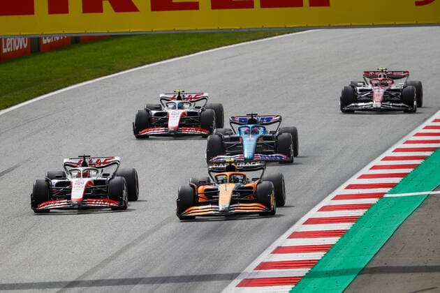 20 MAGNUSSEN Kevin (den), Haas F1 Team VF-22 Ferrari, 04 NORRIS Lando (gbr), McLaren F1 Team MCL36, 14 ALONSO Fernando (spa), Alpine F1 Team A522, 47 SCHUMACHER Mick (ger), Haas F1 Team VF-22 Ferrari, action during the Formula 1 Rolex Grosser Preis Von Osterreich 2022, 2022 Austrian Grand Prix, 11th round of the 2022 FIA Formula One World Championship, WM, Weltmeisterschaft from July 8 to 10, 2022 on the Red Bull Ring, in Spielberg, Austria - F1 - AUSTRIAN GRAND PRIX 2022 - RACE DPPI Panoramic 00122027__V2_3200