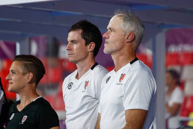 July 11, 2022, TERRASSA, BARCELONA, SPAIN: Robert Short, head coach of Canada looks on during the FIH Hockey Women s World Cup 2022, 9th - 16th, hockey match played between Canada and India at Estadi Olimpic on July 11, 2022, in Terrassa, Barcelona, Spain. TERRASSA SPAIN - ZUMAa181 20220711_zaa_a181_065 Copyright: xIrinaxR.xHx