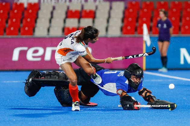 July 12, 2022, TERRASSA, BARCELONA, SPAIN: Sonika of India and Rowan Harris of Canada during shoot-outs in action during the FIH Hockey Women s World Cup 2022, 9th - 16th, hockey match played between Canada and India at Estadi Olimpic on July 11, 2022, in Terrassa, Barcelona, Spain. TERRASSA SPAIN - ZUMAa181 20220712_zaa_a181_013 Copyright: xIrinaxR.xHx