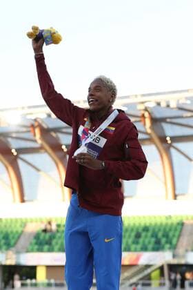 Mandatory Credit: Photo by Amanda Loman Shutterstock (13033002cq) Gold medalist, Yulimar Rojas, of Venezuela, during the medal ceremony for the women s triple jump 2022 World Athletics Championships, Day Four Hayward Field, Eugene, Oregon, USA - 18 Jul 2022 2022 World Athletics Championships, Day Four Hayward Field, Eugene, Oregon, USA - 18 Jul 2022 Copyright: xAmandaxLoman Shutterstockx 13033002cq