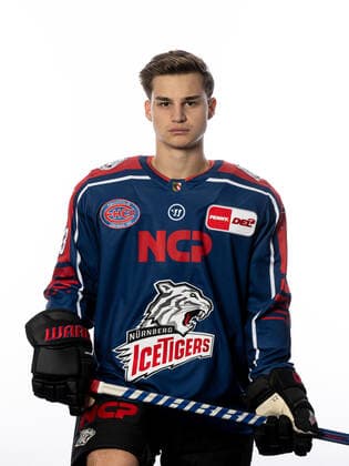 Lukas Ribarik (23, Nürnberg Ice Tigers, Nuernberg Ice Tigers ), Nuernberg Ice Tigers Portraits, Eishockey, DEL, 01.08.2022, Nuernberg Ice Tigers Portraits, Eishockey, DEL, 01.08.2022 Copyright: xThomasxHahnx xEibner-Pressefotox EP_NIT