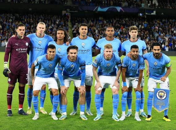 Mandatory Credit: Photo by Matt West Shutterstock (13388092cq) Manchester City team group, Mannschaftsbild, Totale Manchester City v Borussia Dortmund, UEFA Champions League, Group G, Football, Etihad Stadium, Manchester, UK - 14 Sep 2022 Manchester City v Borussia Dortmund, UEFA Champions League, Group G, Football, Etihad Stadium, Manchester, UK - 14 Sep 2022 Copyright: xMattxWest Shutterstockx 13388092cq