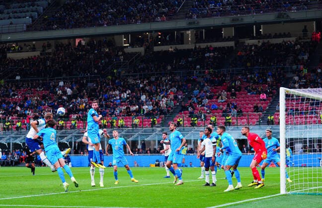 Mandatory Credit: Photo by Javier Garcia Shutterstock (13413805bj) Harry Kane suffers a facial injury Italy v England, UEFA Nations League, Group A3, International Football, Stadio Giuseppe Meazza, Milan, Italy - 23 Sep 2022 EDITORIAL USE ONLY No use with unauthorised audio, video, data, fixture lists, club league logos or live services. Online in-match use limited to 120 images, no video emulation. No use in betting, games or single club league player publications. Italy v England, UEFA Nations League, Group A3, International Football, Stadio Giuseppe Meazza, Milan, Italy - 23 Sep 2022 EDITORIAL USE ONLY No use with unauthorised audio, video, data, fixture lists, club league logos or live services. Online in-match use limited to 120 images, no video emulation. No use in betting, games or single club league player publications. Copyright: xJavierxGarcia Shutterstockx 13413805bj