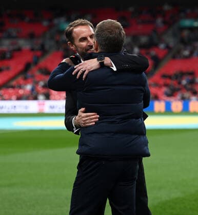 Fussball, Herren, Saison 2022 23, Nations League (Liga A, Gruppe 3, 6. Spieltag) in London, England - Deutschland, v. l. Trainer Gareth Southgate (England), Trainer Hansi Flick (Deutschland) vor dem Spiel, 26.09. 2022, Copyright: xMatthiasxKochx