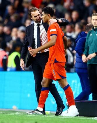 Mandatory Credit: Photo by Kieran McManus Shutterstock (13421401dy) England Manager Gareth Southgate and Jude Bellingham of England. England v Germany, UEFA Nations League, Group A3, International Football, Wembley Stadium, London, UK - 26 Sep 2022 EDITORIAL USE ONLY No use with unauthorised audio, video, data, fixture lists, club league logos or live services. Online in-match use limited to 120 images, no video emulation. No use in betting, games or single club league player publications. England v Germany, UEFA Nations League, Group A3, International Football, Wembley Stadium, London, UK - 26 Sep 2022 EDITORIAL USE ONLY No use with unauthorised audio, video, data, fixture lists, club league logos or live services. Online in-match use limited to 120 images, no video emulation. No use in betting, games or single club league player publications. Copyright: xKieranxMcManus Shutterstockx 13421401dy