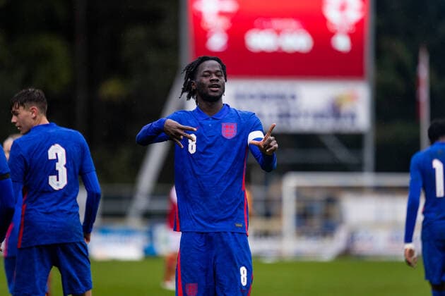 Denmark U19 v England U19, UEFA U19 Championship qualifier, Hobro, Denmark Hobro, Denmark. 27th, September 2022. Darko Gyabi (8) of England scores for 2-4 during the UEFA U19 Championship qualifier between Denmark and England at DS Arena in Hobro. Hobro Denmark Copyright: xGonzalesxPhoto BalazsxPopalx