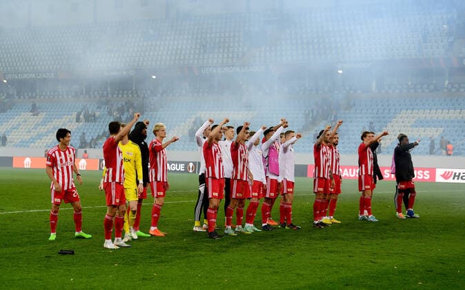 Fussball, Herren, Saison 2022 2023, Europa League, Malmö FF - 1. FC Union Berlin (Gruppenphase, Gruppe D, 3. Spieltag), Spieler von Union bei den Fans, Jubel nach dem Abpfiff, 06.10. 2022, Copyright: xMatthiasxKochx
