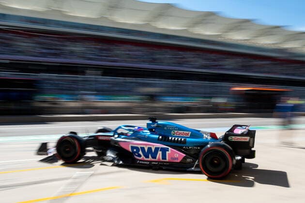 Fernando Alonso (ESP, BWT Alpine F1 Team 14) im Alpine A522 faehrt aus der Box, USA, Formel 1 Grand Prix der USA, Circuit of the Americas Austin, 3. Freies Training, 22.10.2022 USA, Formel 1 Grand Prix der USA, Circuit of the Americas Austin, 3. Freies Training, 22.10.2022 Austin Copyright: xEibner Memmlerx EP_MMR