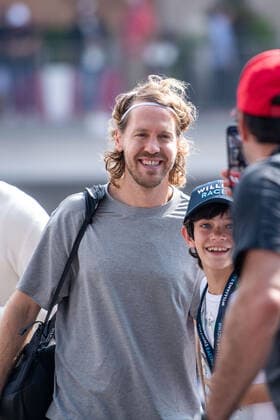 Sebastian Vettel (GER, Aston Martin Aramco Cognizant F1 Team 5), MEX, Formel 1 Grand Prix von Mexiko, Autodromo Hermanos Rodriguez Mexico City, Ankunft der Fahrer, 28.10.2022 MEX, Formel 1 Grand Prix von Mexiko, Autodromo Hermanos Rodriguez Mexico City, Ankunft der Fahrer, 28.10.2022 Mexico City Copyright: xEibner Memmlerx EP_MMR